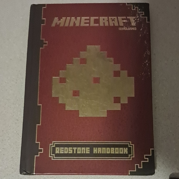 Handbook Box Set - Multicolor - Picture 2 of 6